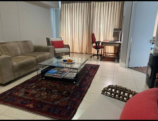 2 BEDROOM PROPERTY TO RENT IN BLOUBERGSTRAND